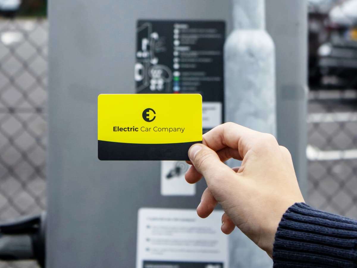 ECC Laadpassen - ECC Exclusive Car Company