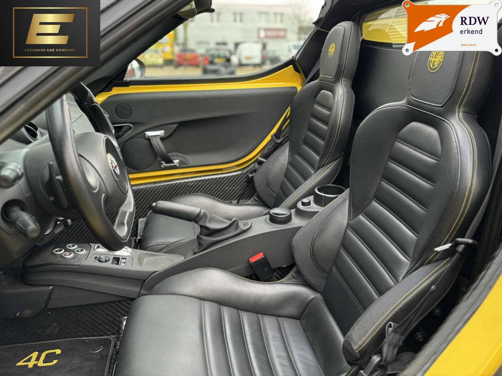 Alfa Romeo 4C Spider 1750TBI TCT | Giallo Prototipo | Carbon – foto 5