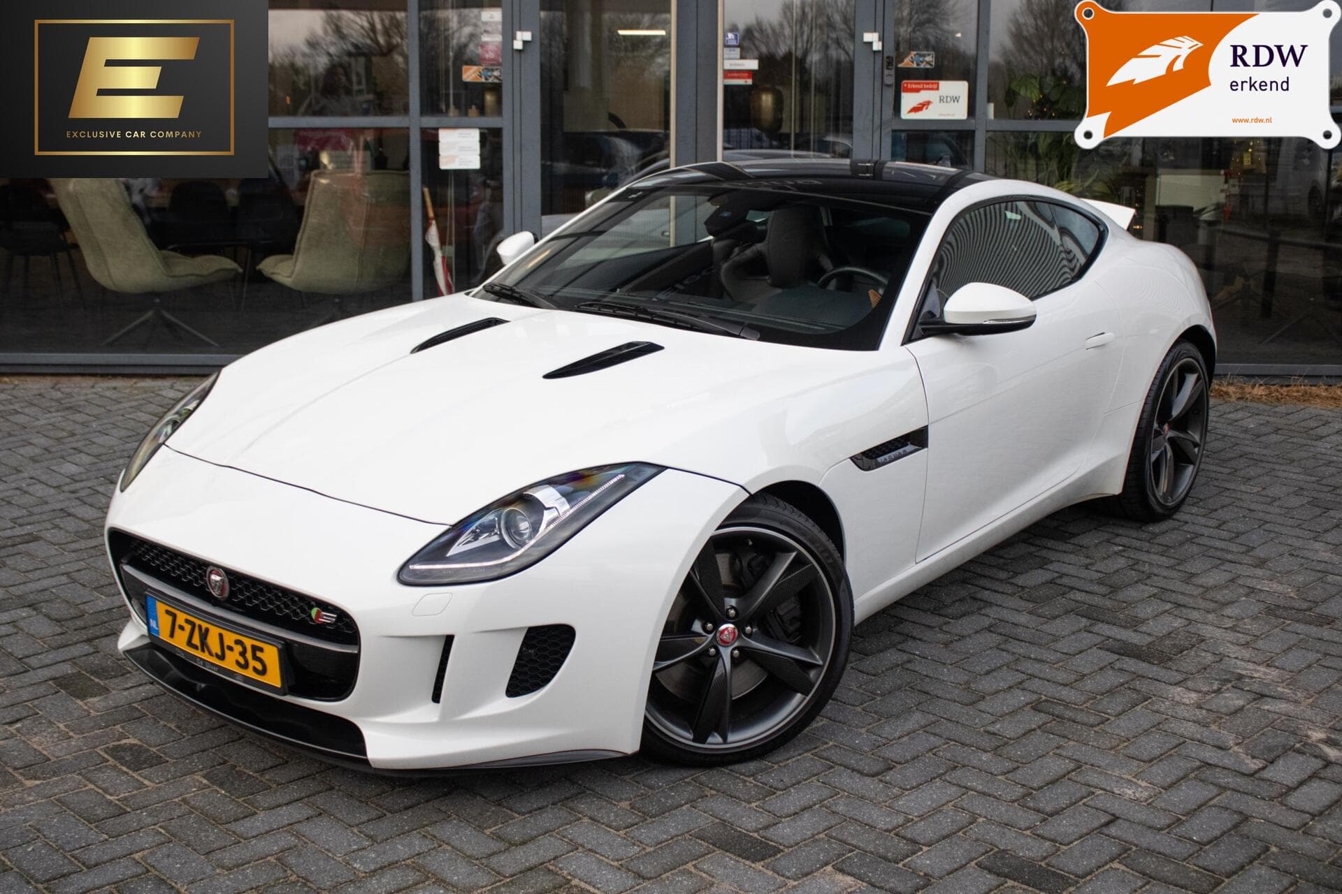 Jaguar F-Type 2015-01