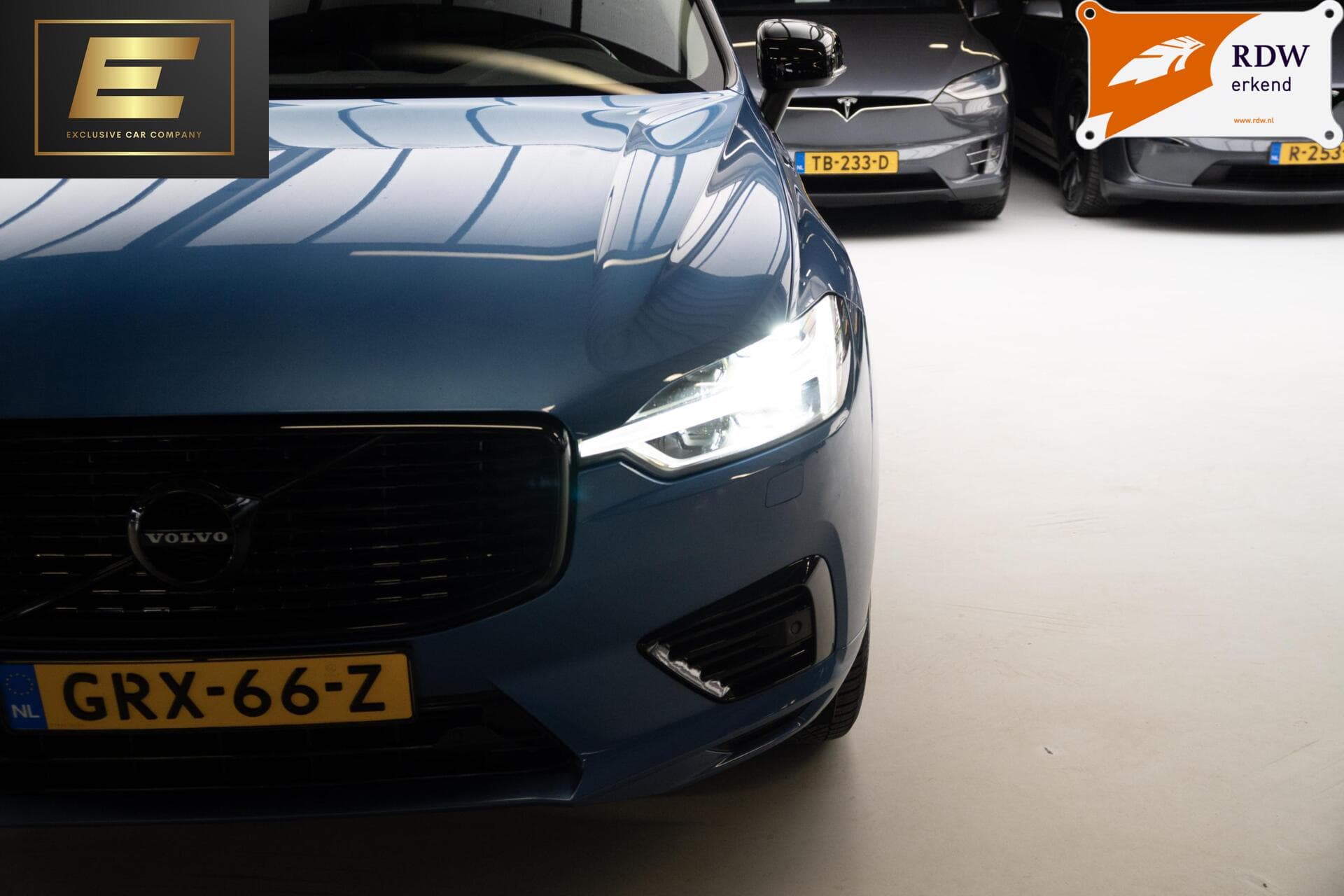 Volvo XC60 2.0 Recharge T6 AWD R-Design | Panorama dak | Dechrome | PDC – foto 8