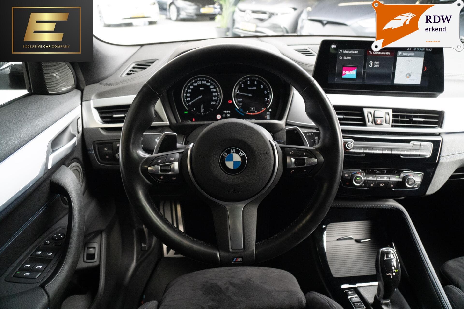 BMW X2 M35i | Alcantara stoelen | Schuif/kantel dak | Stoelverwarming | HUD – foto 3