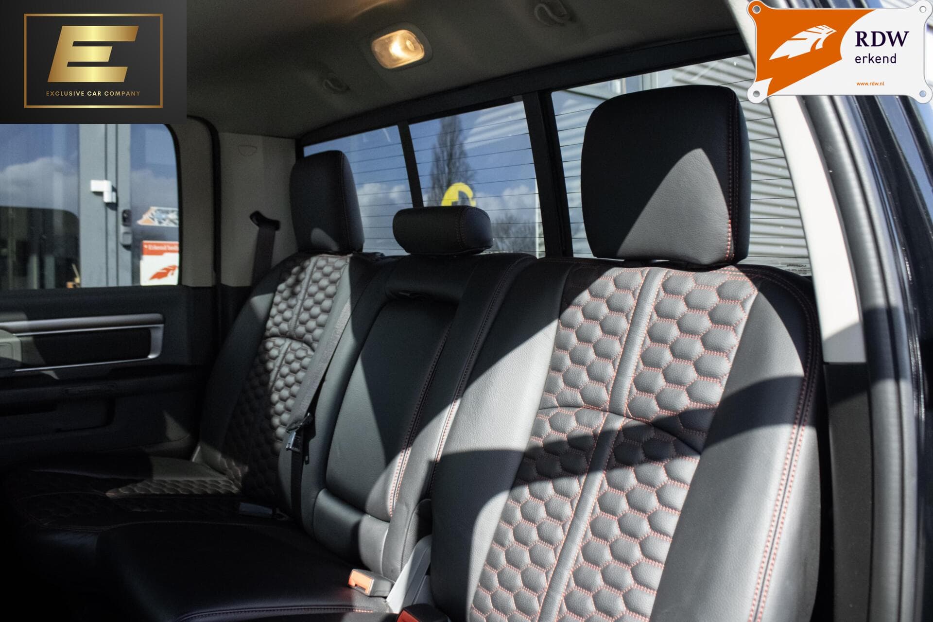 Dodge Ram 1500 4X4 5.7 V8 4x4 Crew Cab | LPG | Alpine | Pano – foto 6