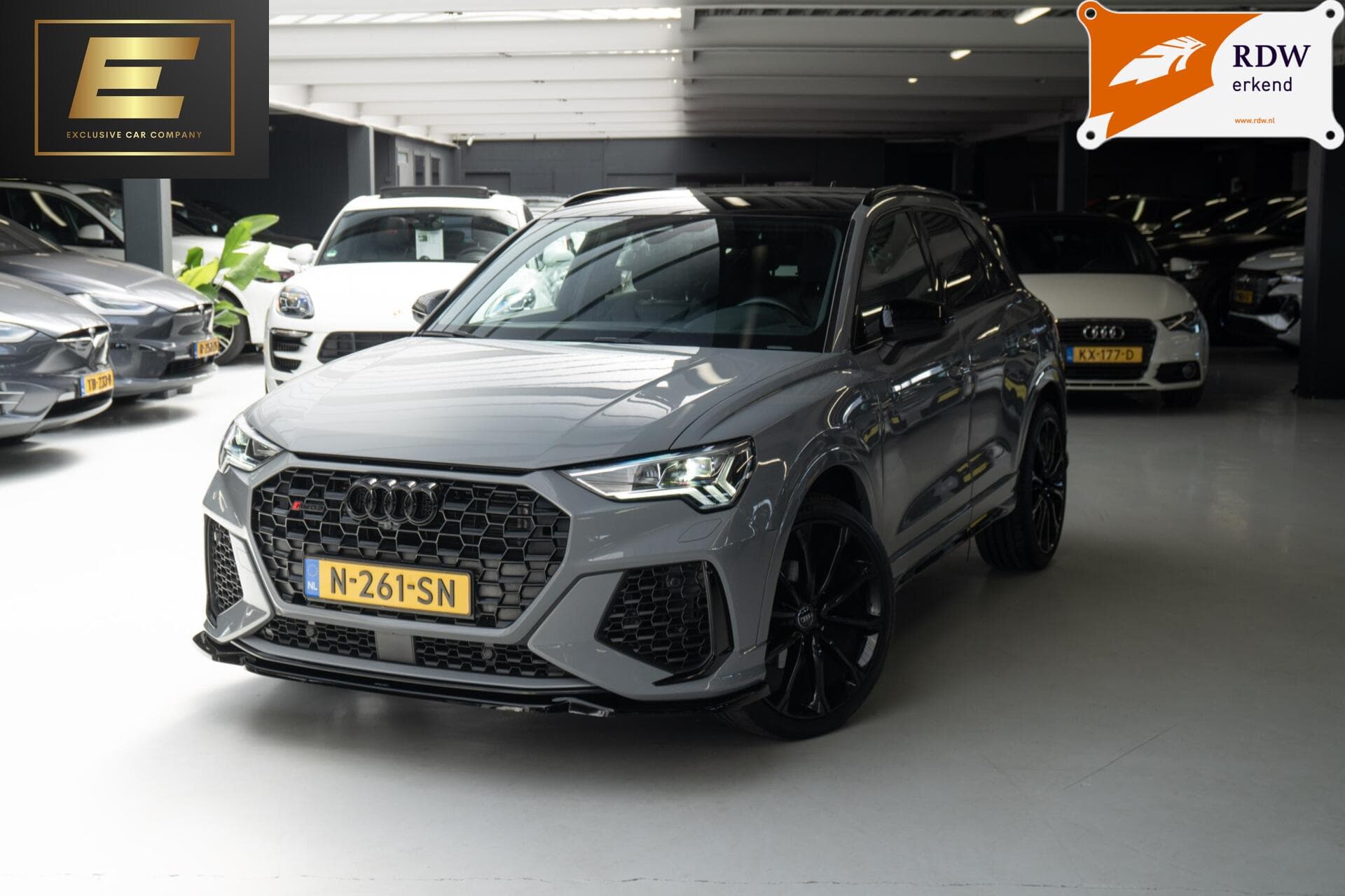 Audi Q3 2022-01