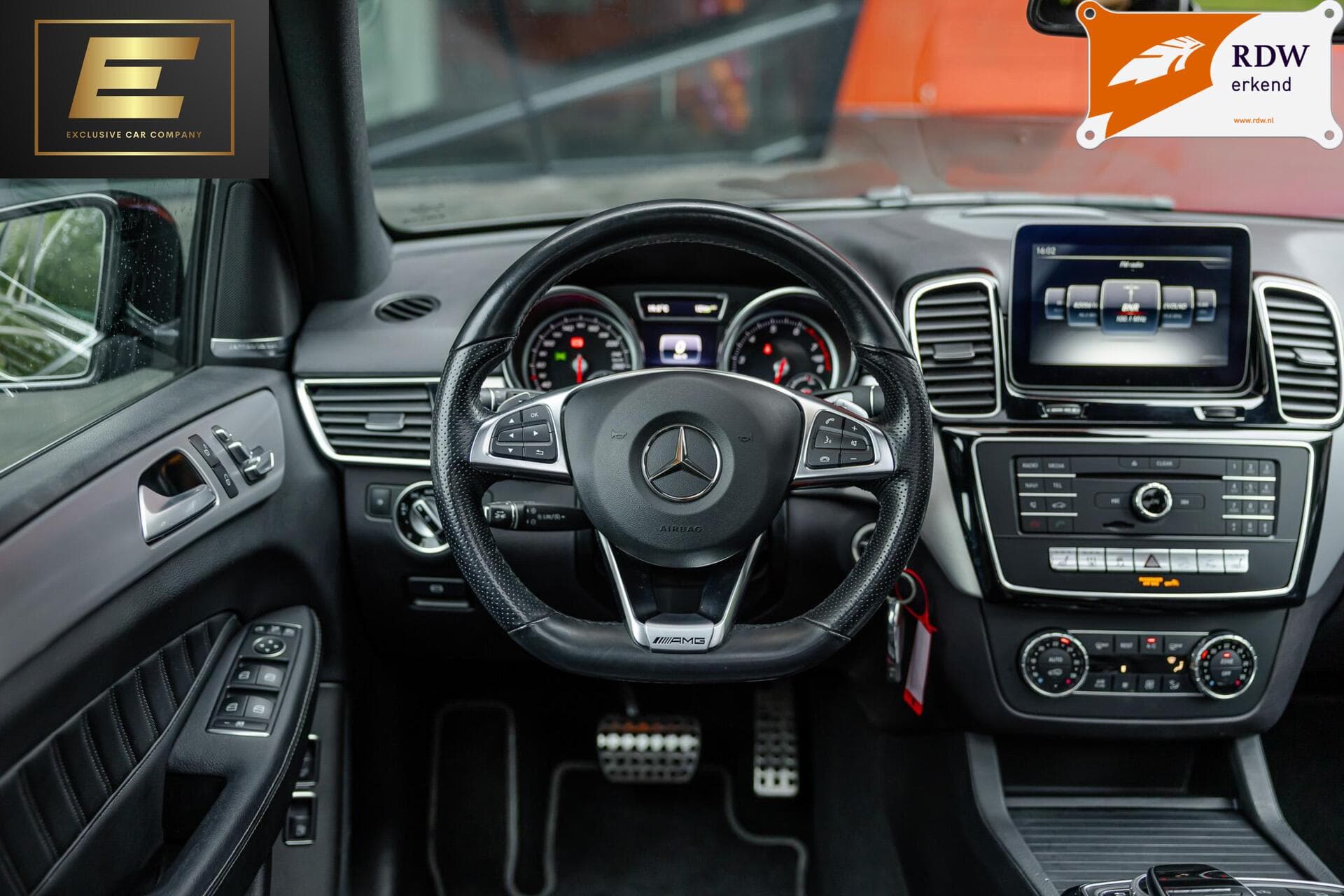 Mercedes-Benz GLE 500 e 4MATIC AMG Sport Edition | Luchtvering | Pano | Leder – foto 3